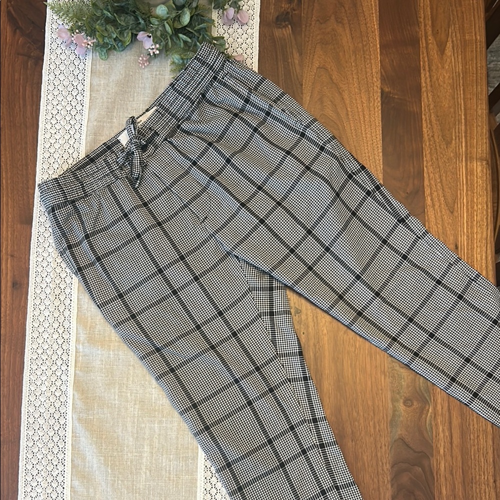 ZARA MEN’S Black & White Checkered Pants